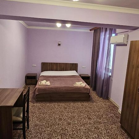 Hotel International Jereván Kültér fotó